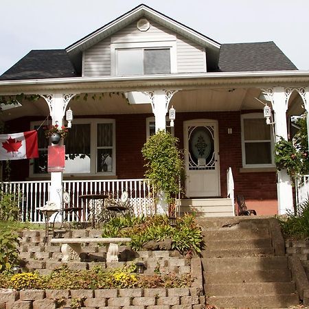 Glen Mhor Bed And Breakfast Niagara-Fälle Exterior foto