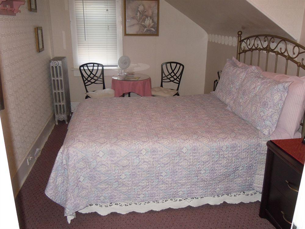 Glen Mhor Bed And Breakfast Niagara-Fälle Exterior foto