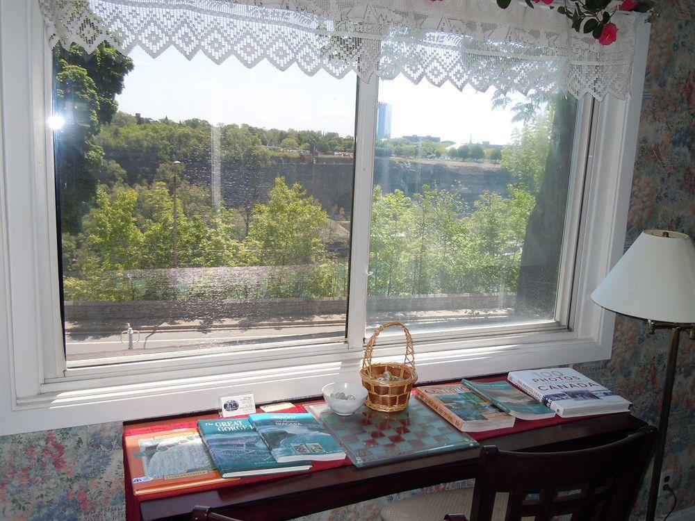 Glen Mhor Bed And Breakfast Niagara-Fälle Exterior foto