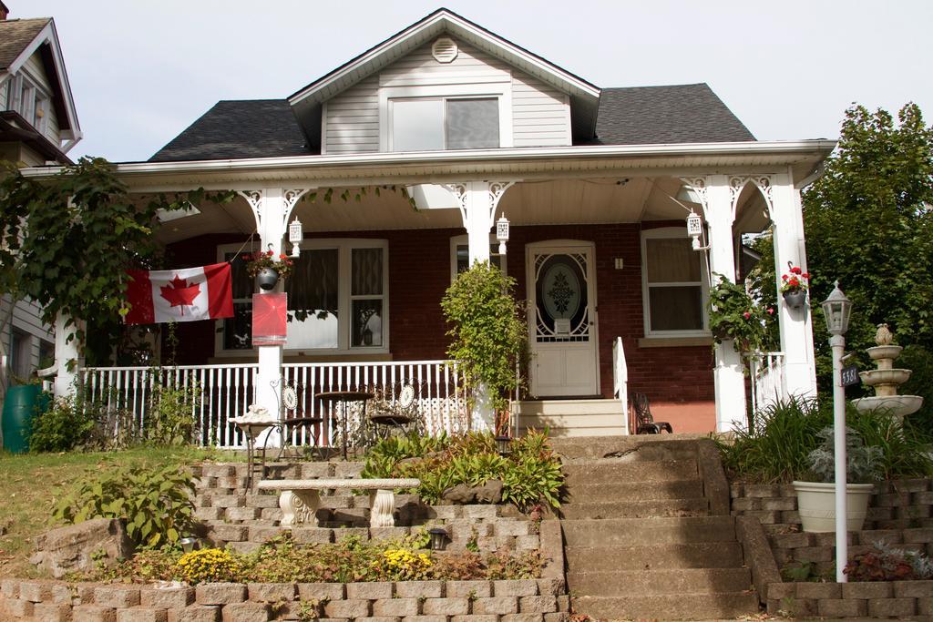 Glen Mhor Bed And Breakfast Niagara-Fälle Exterior foto